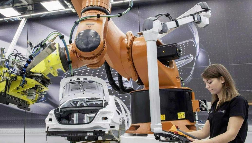 为什么外国不造新能源汽车？长城老总魏建军一句话捅破窗户纸：他们也有技术，他们不是