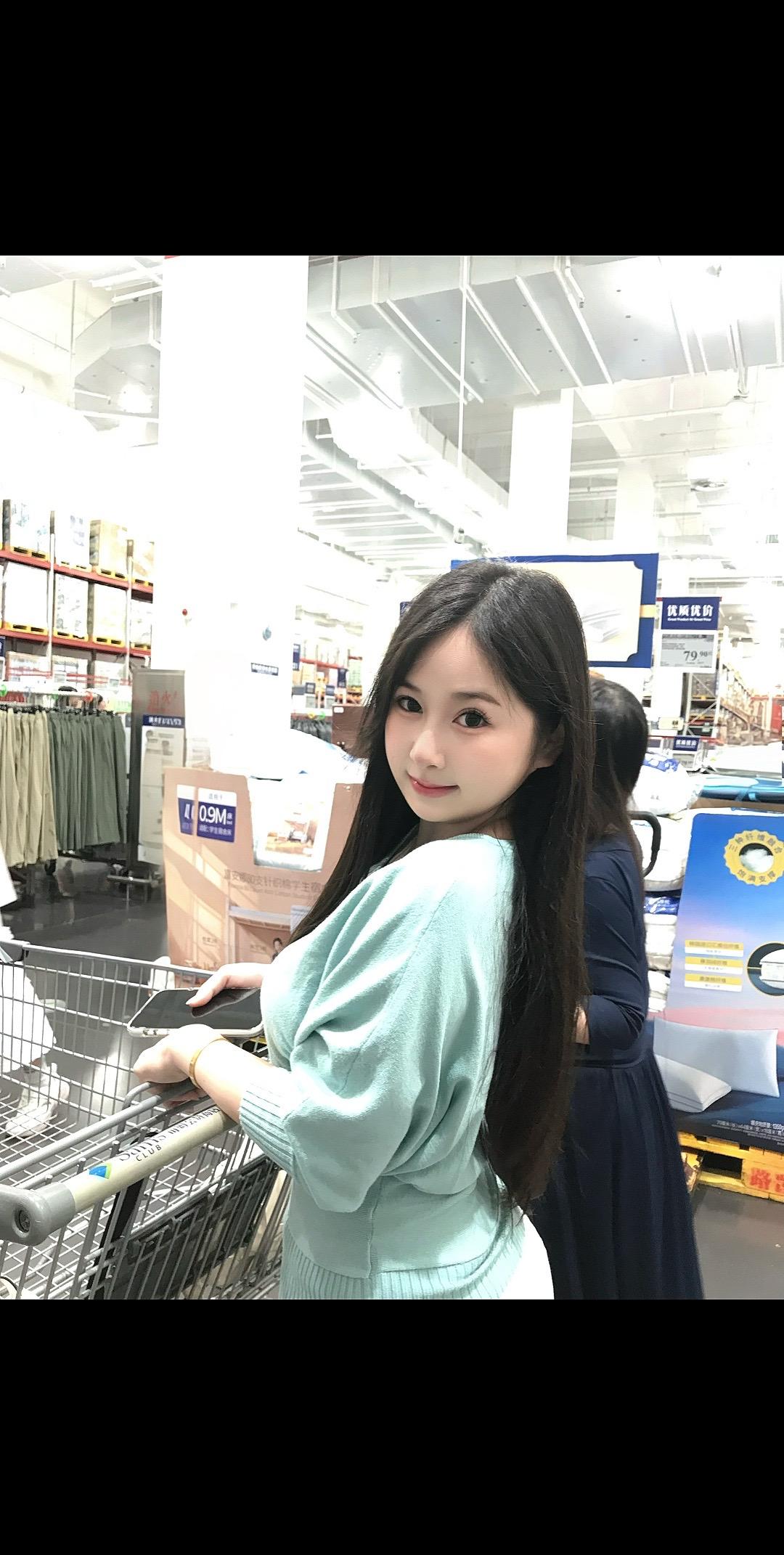 一张照片。