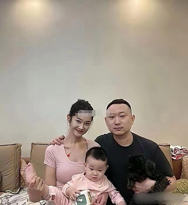 事实证明，老婆基因的再好，也比不过老公祖传的基因 ​​​