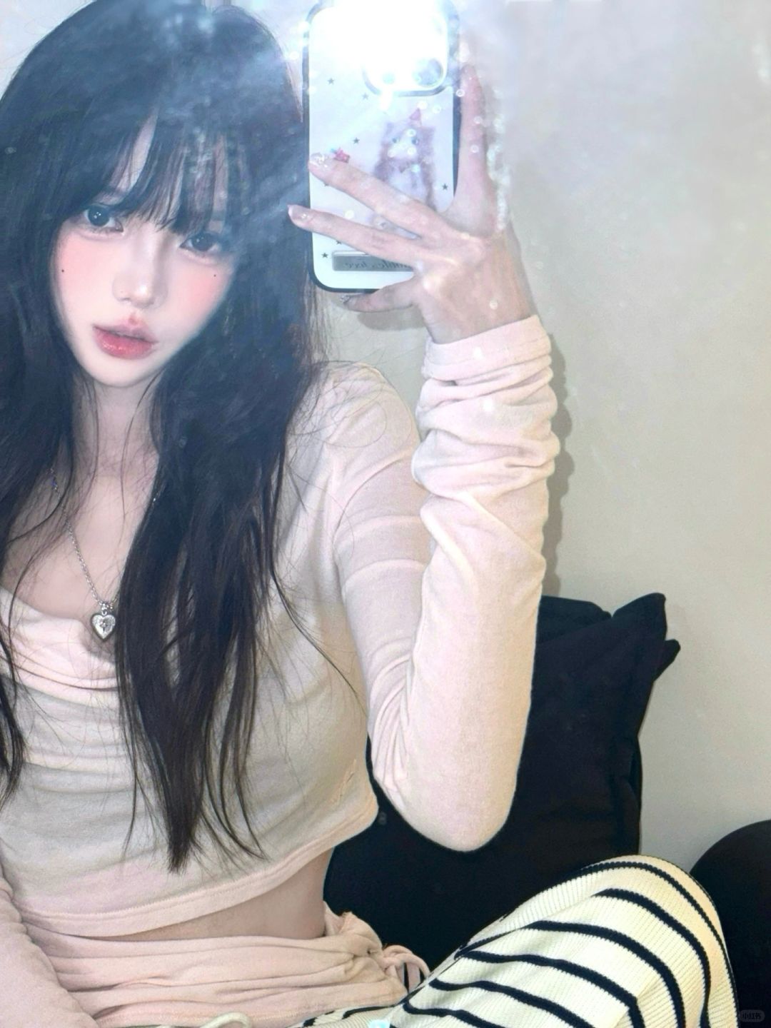 闪光灯对镜拍🇰🇷 ฅ˒˒
