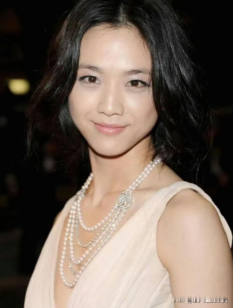 汤唯最美红毯造型