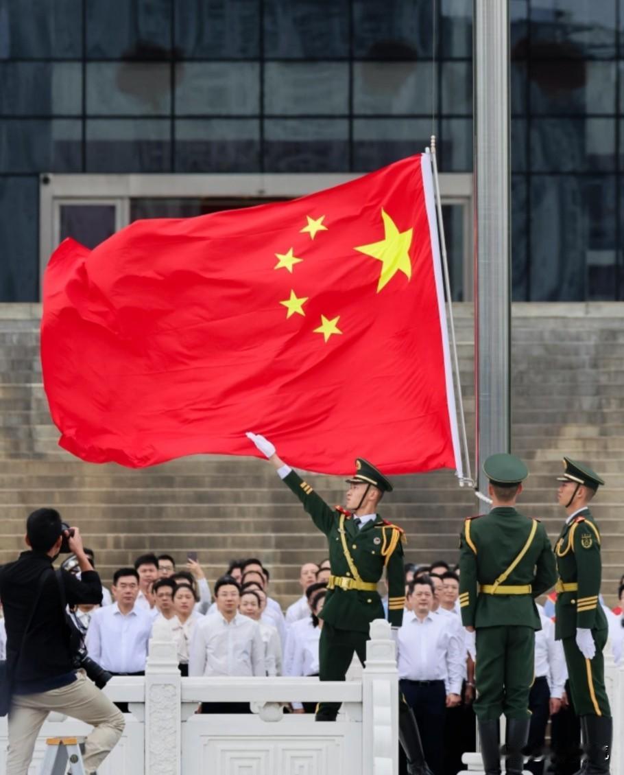 打击台独，强硬表态。
 7月1这一天格外神圣，恰逢中国共产党成立105周年。大会