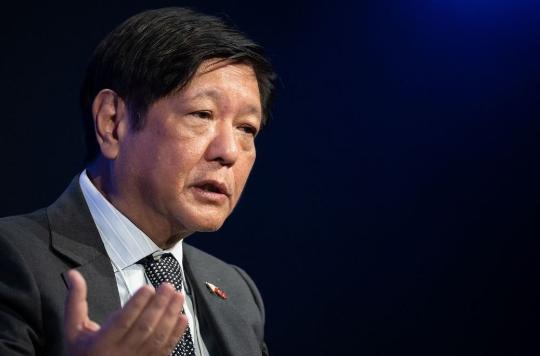 惨遭国际唾弃！菲律宾惨败后反咬一口，造谣黄岩岛施工，中方：已实控
菲律宾这次在联