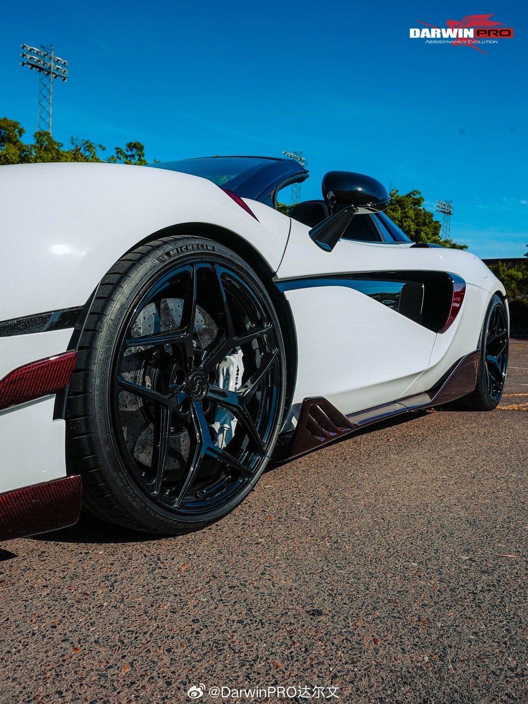 DarwinPROMcLaren 600LTOEM CARBON KITDarw