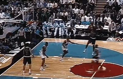 乔丹詹姆斯亚历三代球员投篮技术演化过程！
随着时间的变迁，NBA球员各个年代的投