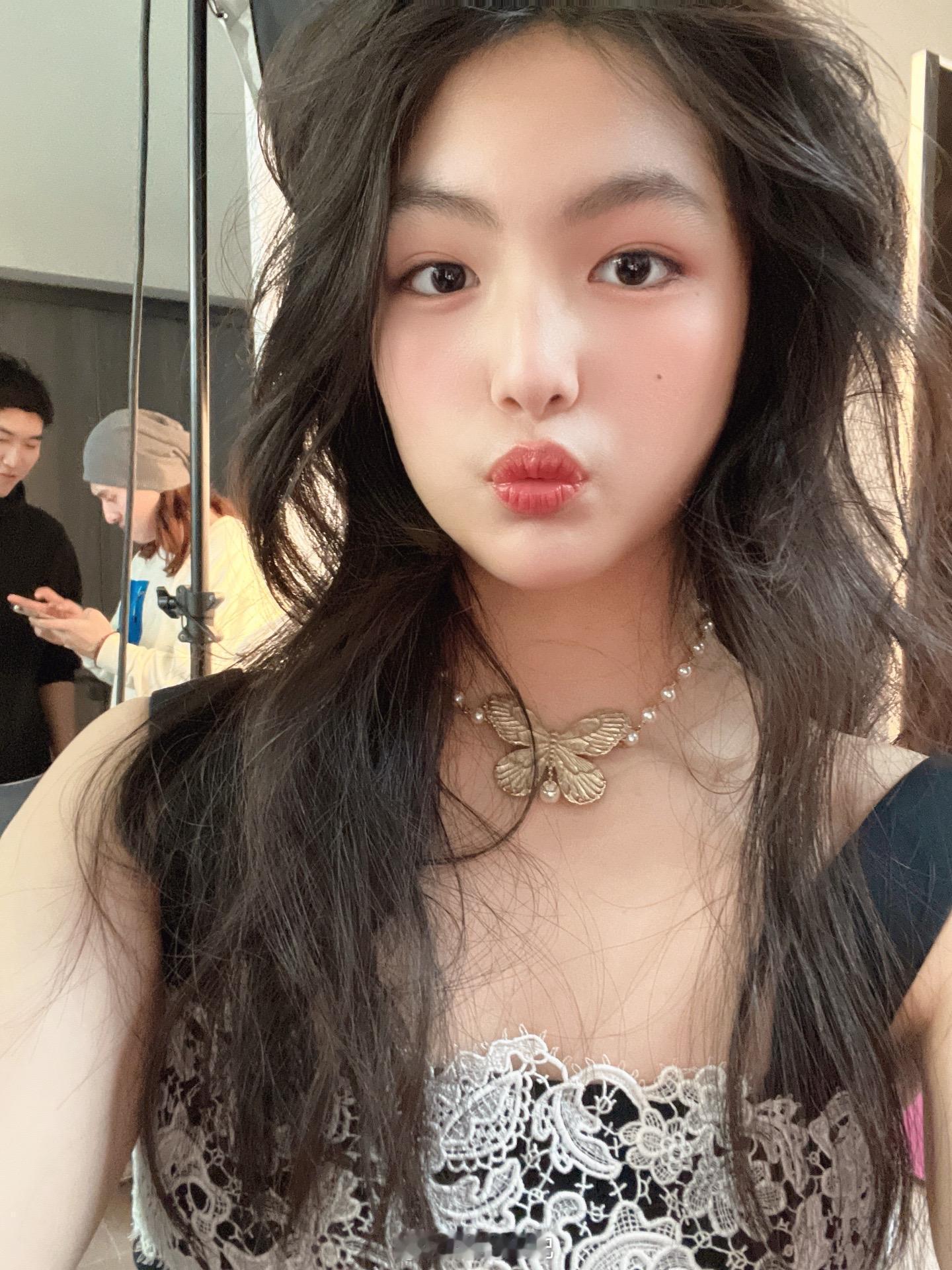 王诗龄 大小姐的现实版她真的是又美又多金，现在老好看了，贵气养人，小时候也可爱，