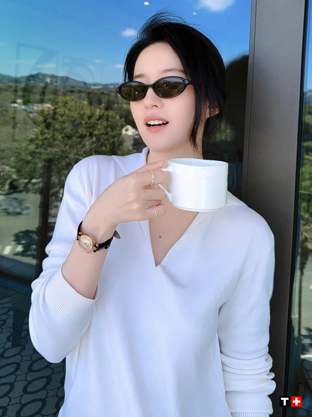 刘亦菲最新美照，这姐的美貌统治区
