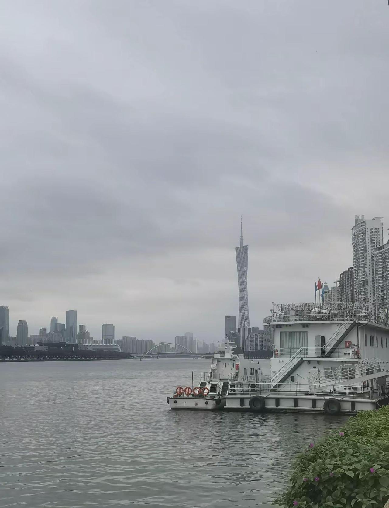 晨跑广州珠江边 广州珠江沿岸