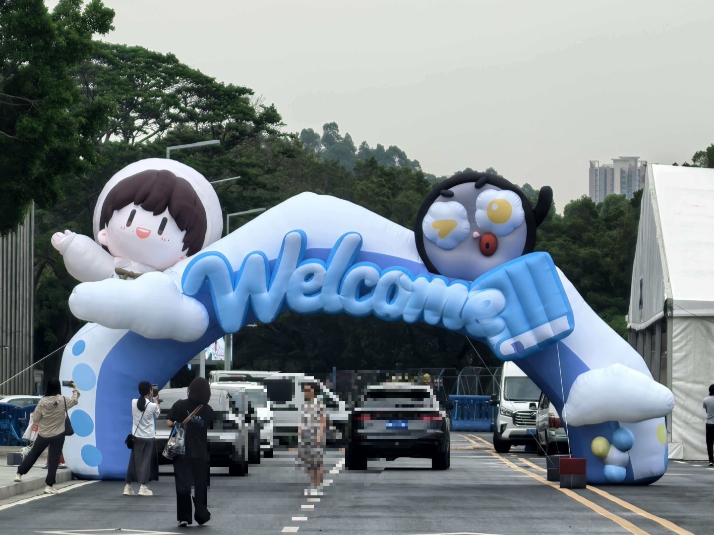 周深周深广州演唱会周深官宣大眼音乐节 啊啊啊啊啊，真成乐园啦