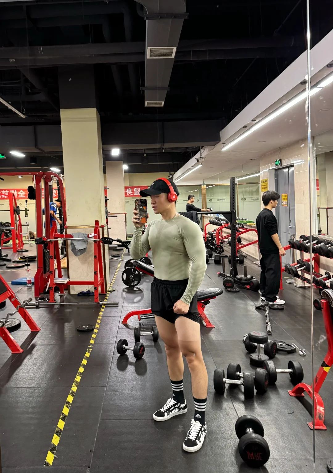 无腿少年不配露腿