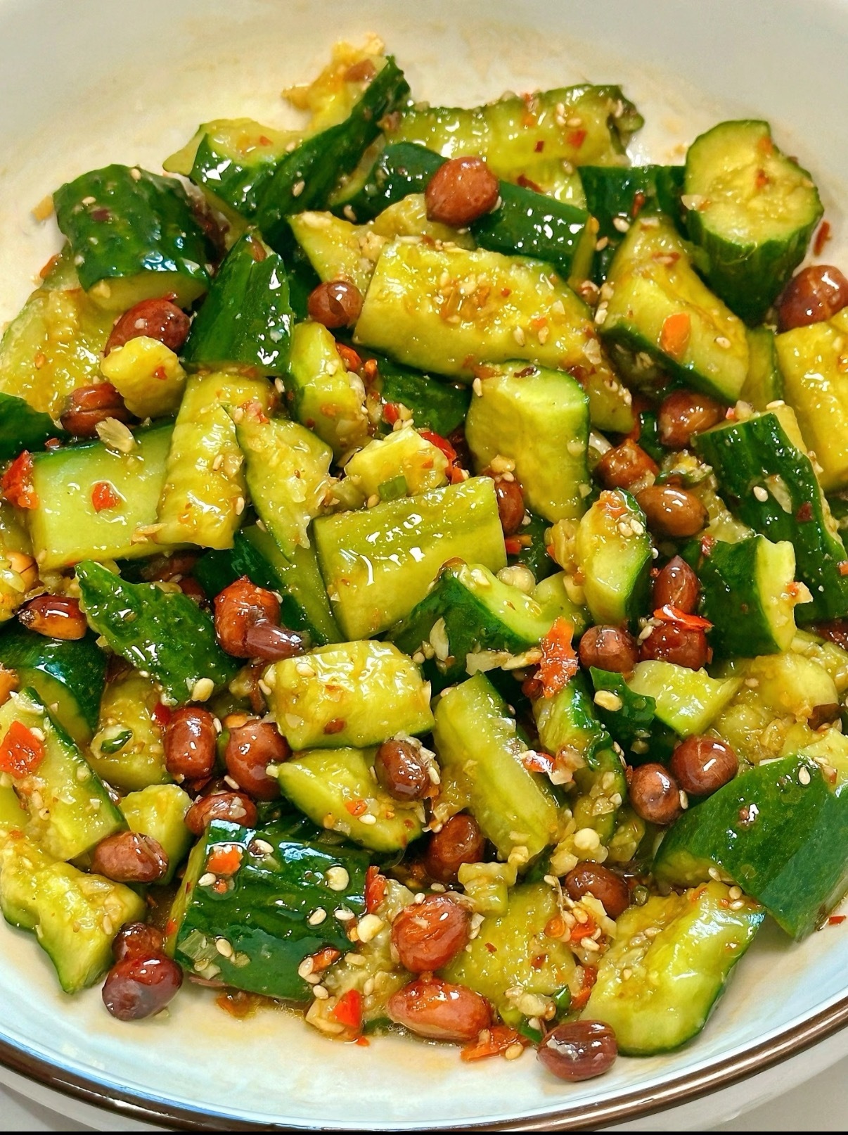 1200多家饭店拍黄瓜被举报玩具龙最喜欢吃拍黄瓜谁能告诉我拍黄瓜到底还能吃吗