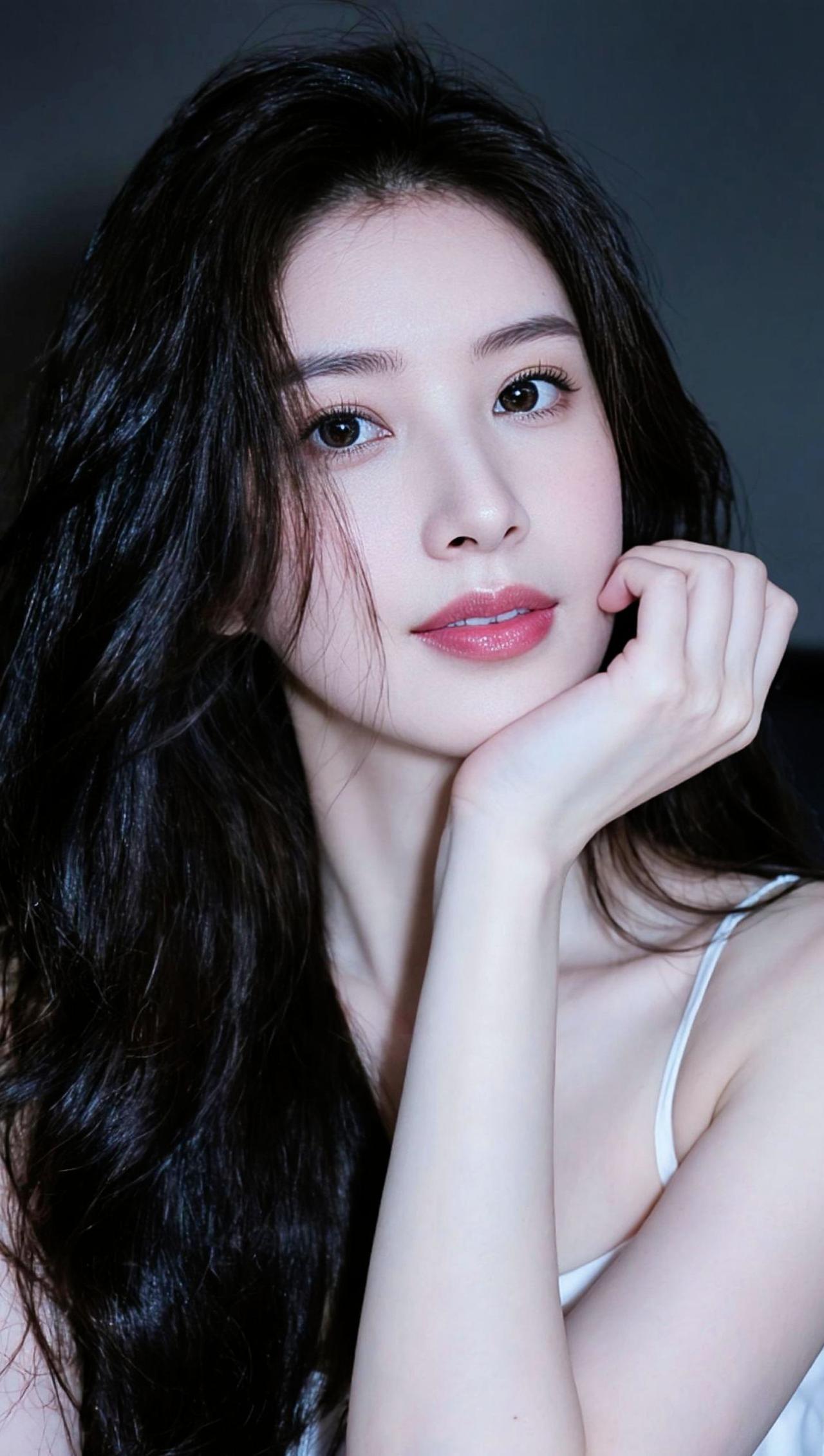 人只活一次，你怎么舍得让自己短暂的一生是丑陋的？你怎么舍得让自己短暂的一生是向下