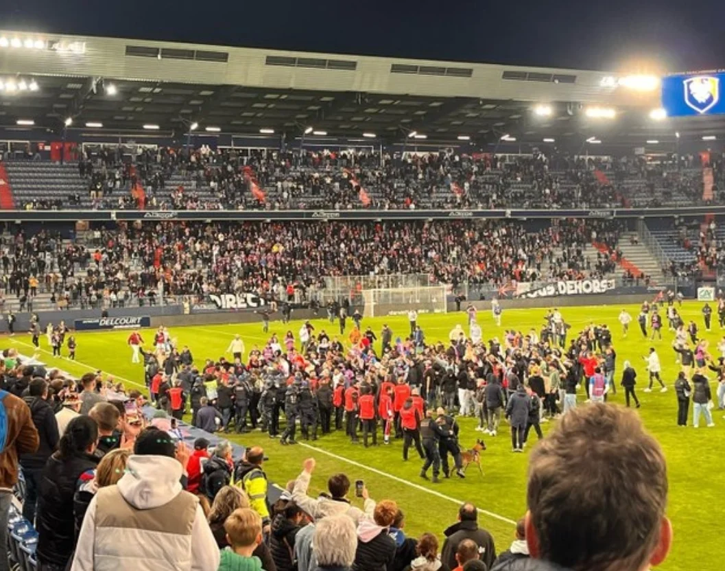 皇马遭遇淘汰后，姆巴佩的俱乐部也降级了？