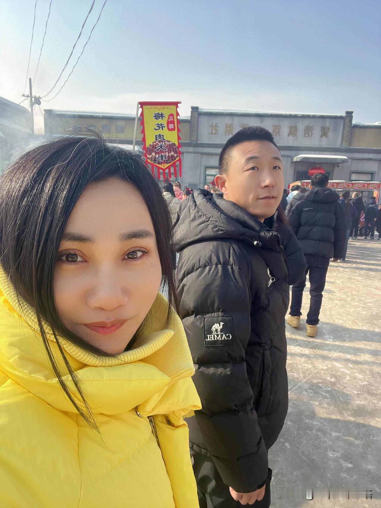 我家老公，不抽烟不喝酒不打牌不玩游戏，下班后就帮忙做家务带孩子陪我聊天。

我工