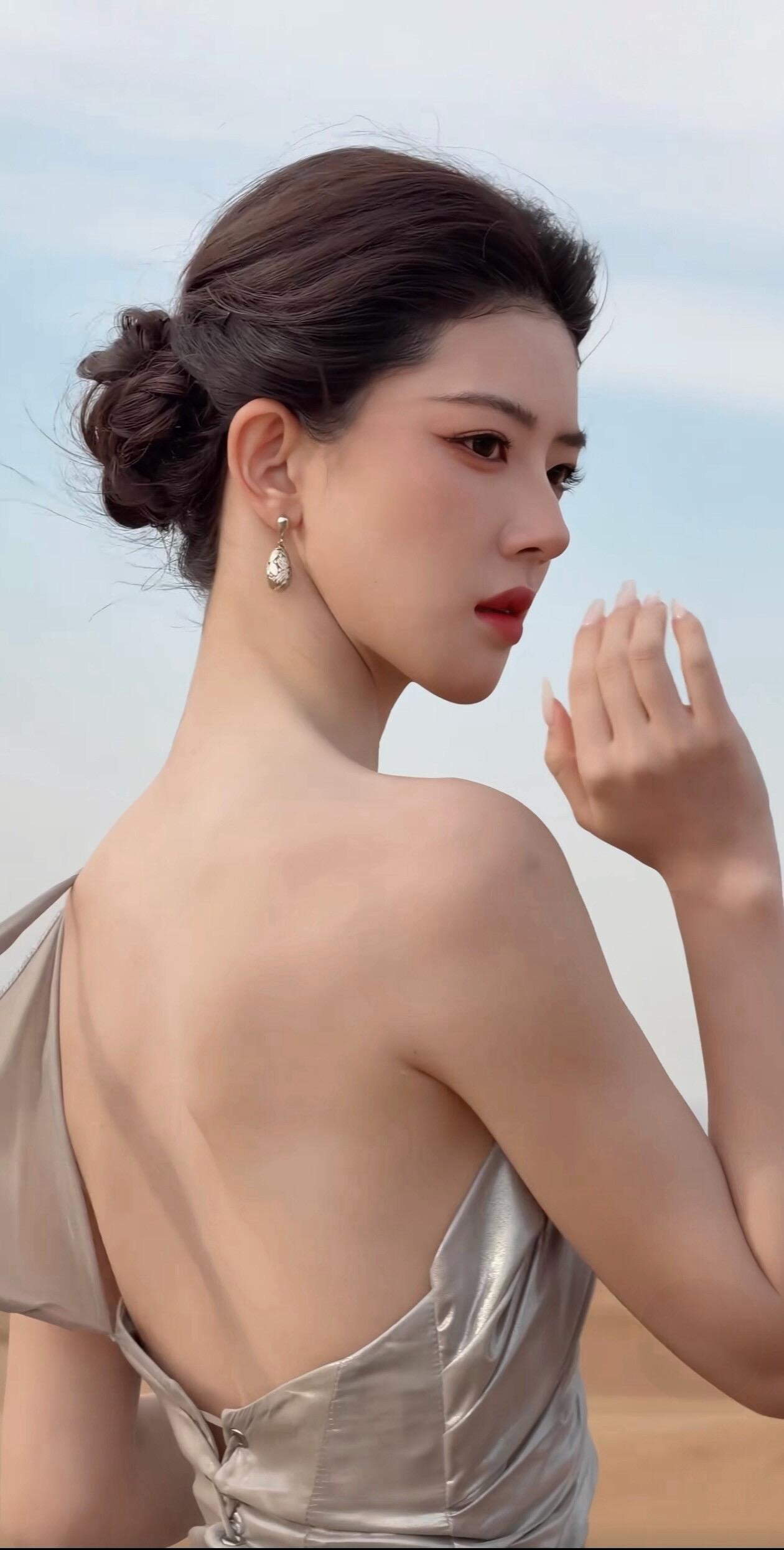 有哪些美女让人过目难忘？