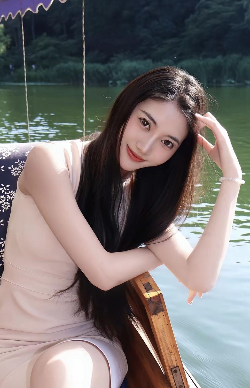 漂亮女孩
