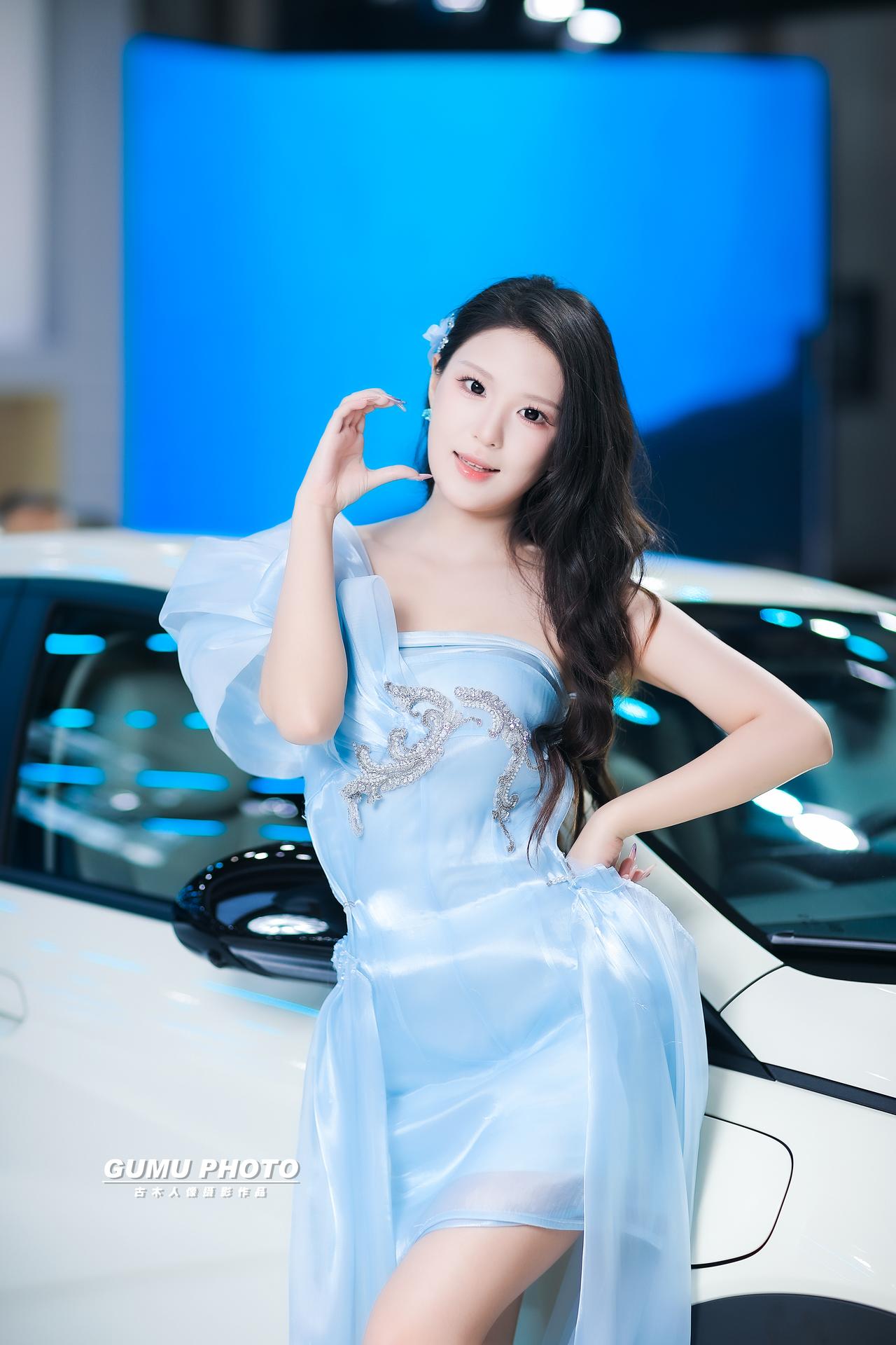 2026贵阳国际车展比亚迪展台模特