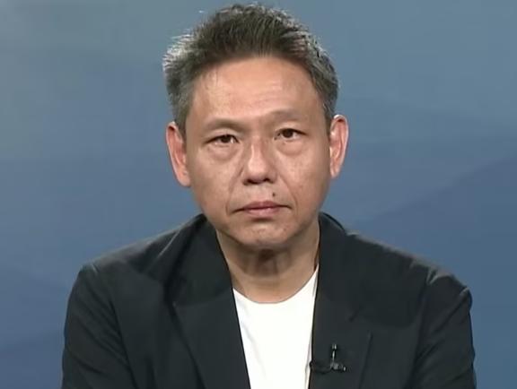 台湾时事评论员谢寒冰：你们知道我现在最担忧的是什么吗？就是未来两岸若发生冲突，开