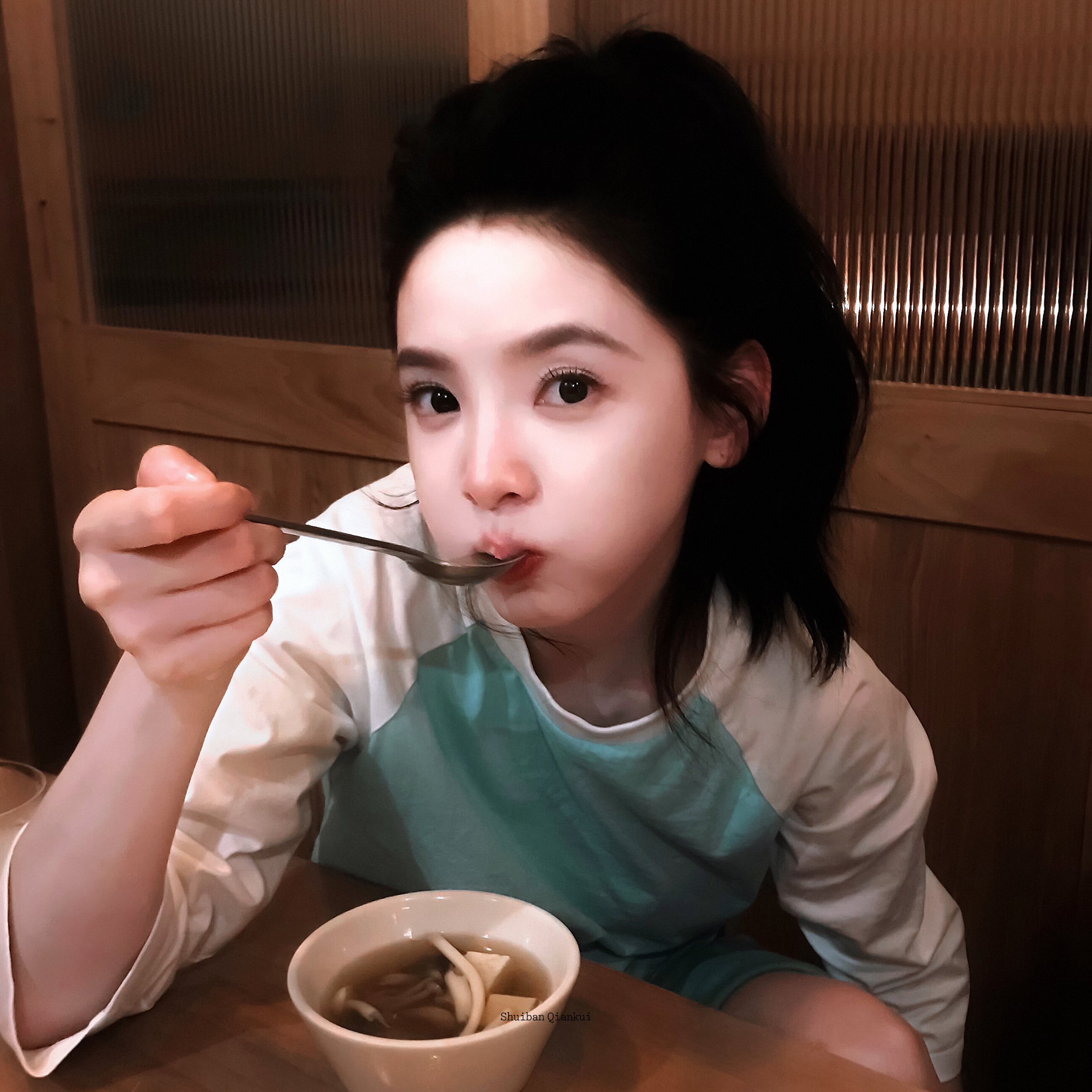 章若楠 🥢 ＞𐋣＜ ​​​