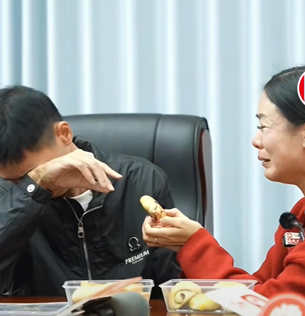 仙桃女子寻找弟弟33年，跨越半生才相聚的弟弟李鑫称：我是不会带货的，就算姐姐让我