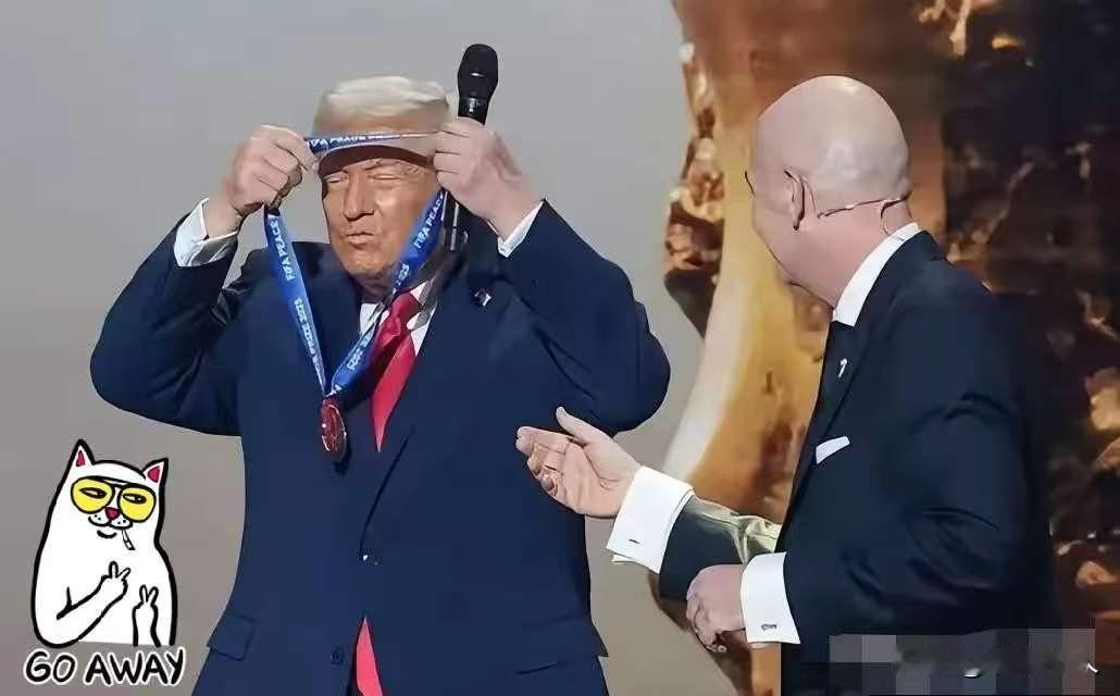 国际足联主席尴尬了！世界杯再过两天就开幕了，结果出了个天大的笑话——伊朗队好歹打