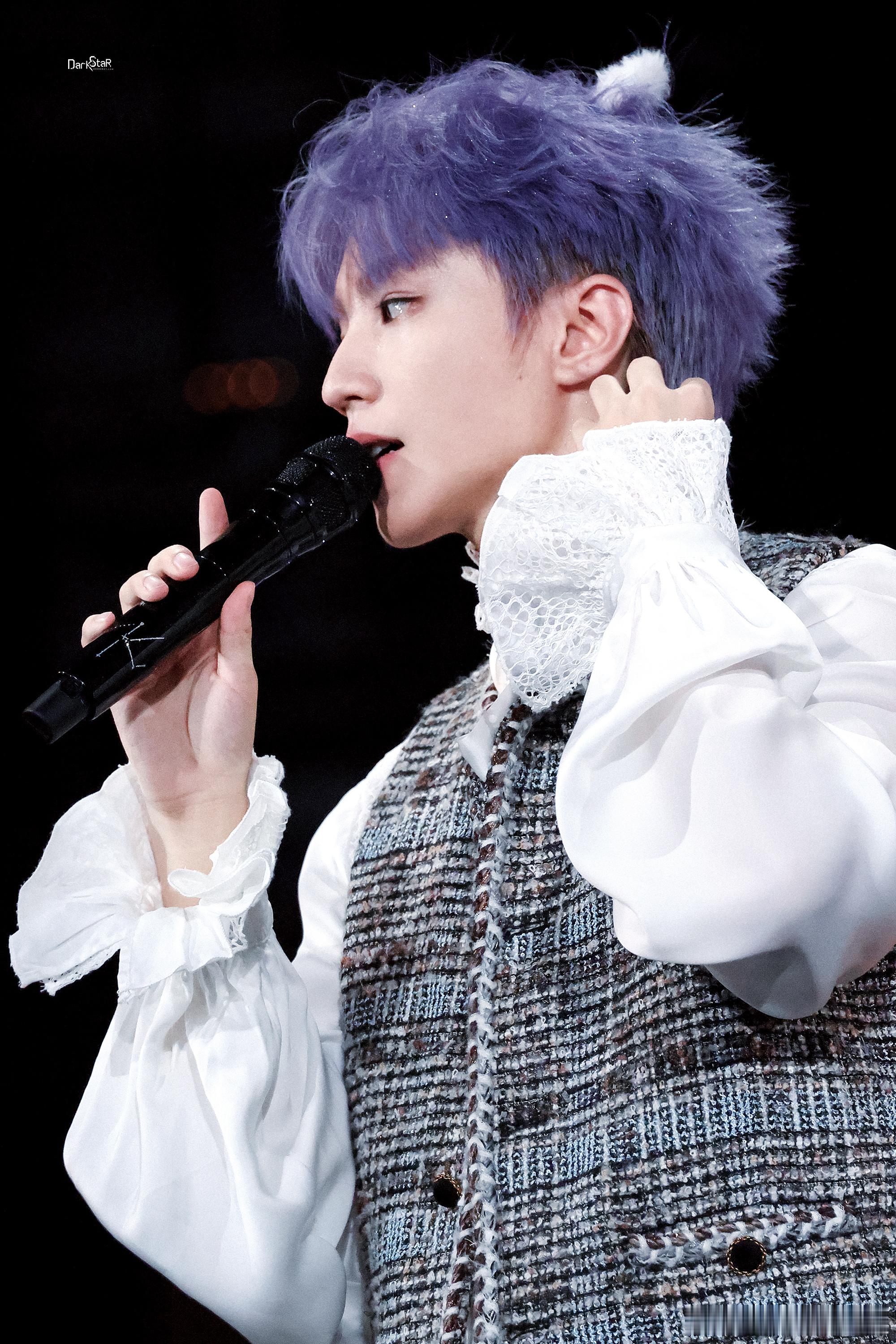 王俊凯来超话实况热聊看演唱会 💙王俊凯2024凯启甲辰💙💙BOLON眼镜品