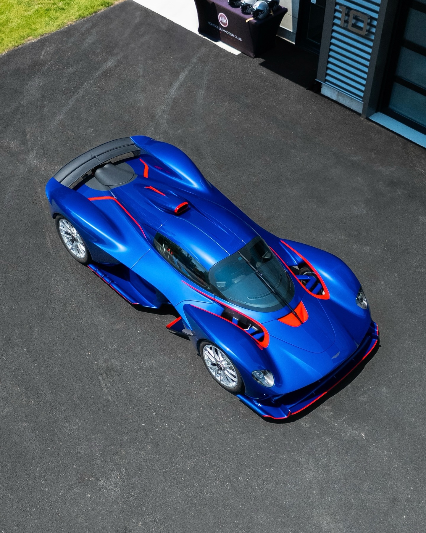 Aston Martin Valkyrie 阿斯顿马丁astonmartin阿斯