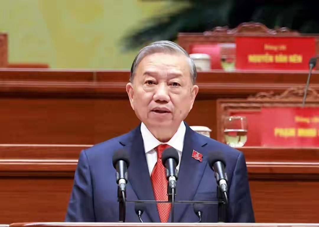 又一条跨国铁路要来了 又一条跨国铁路要来了，这次可能是中吉乌铁路，也可能是其他项