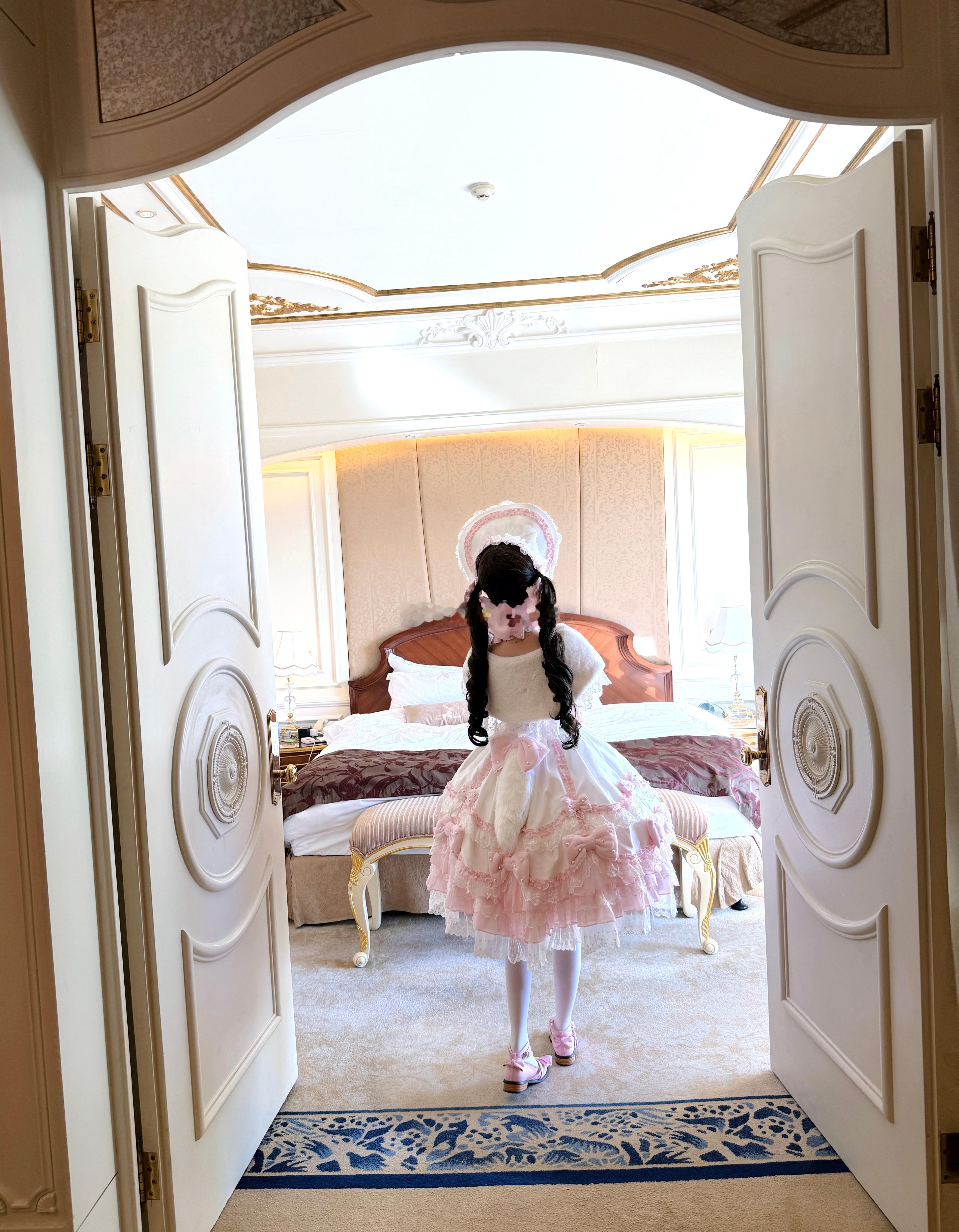 想要好多好多爱 可我得到了好多好多唉 北京·北京励骏酒店