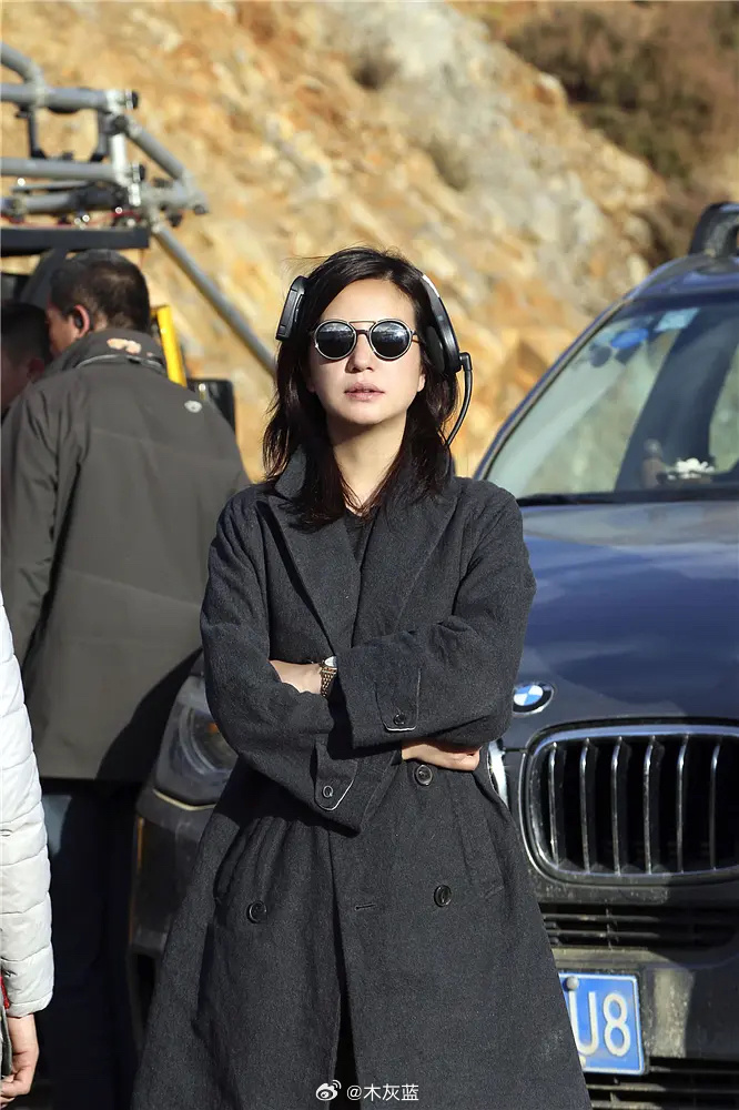 Vicki十年前的电影终于上了，被夸赞超前；舒淇一边拿导演奖，一边上杂志当超模；