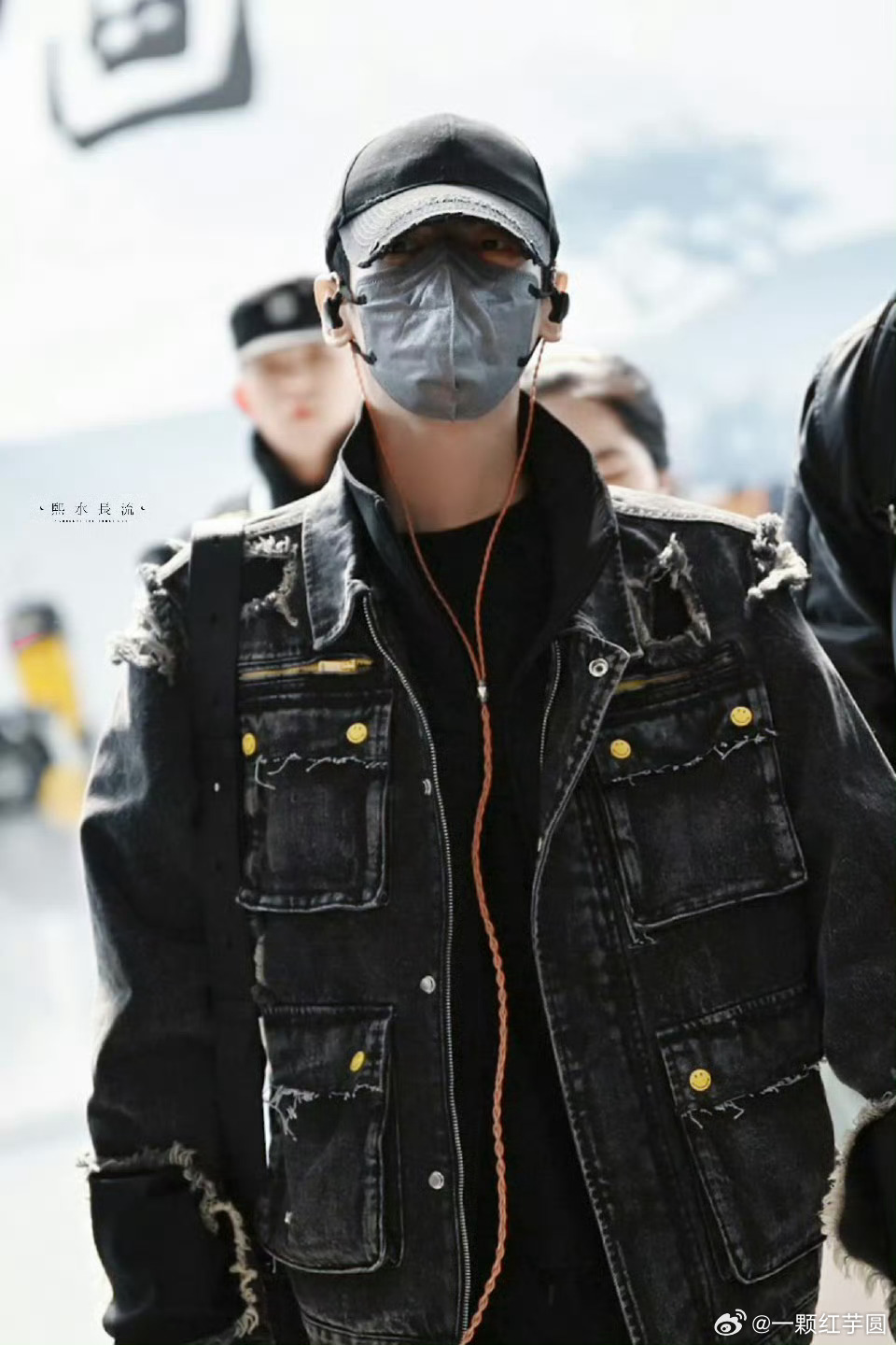 罗云熙 出发元宵喜乐会啦！熙哥太潮啦，燥侯明天舞台