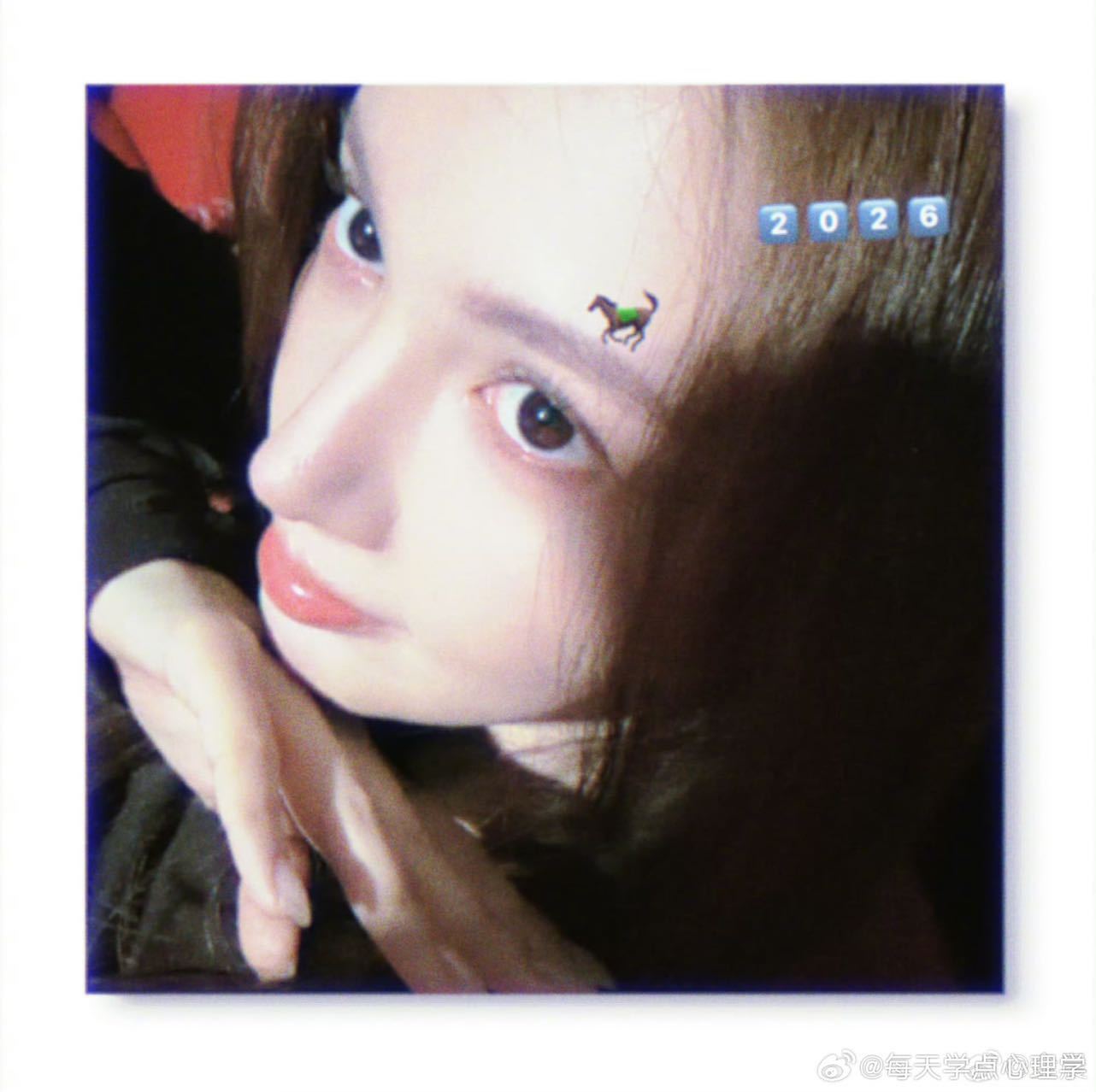 金晨15周年许个愿吧 真没想到金晨出道15周年了，很多角色都让人印象深刻。《孤注