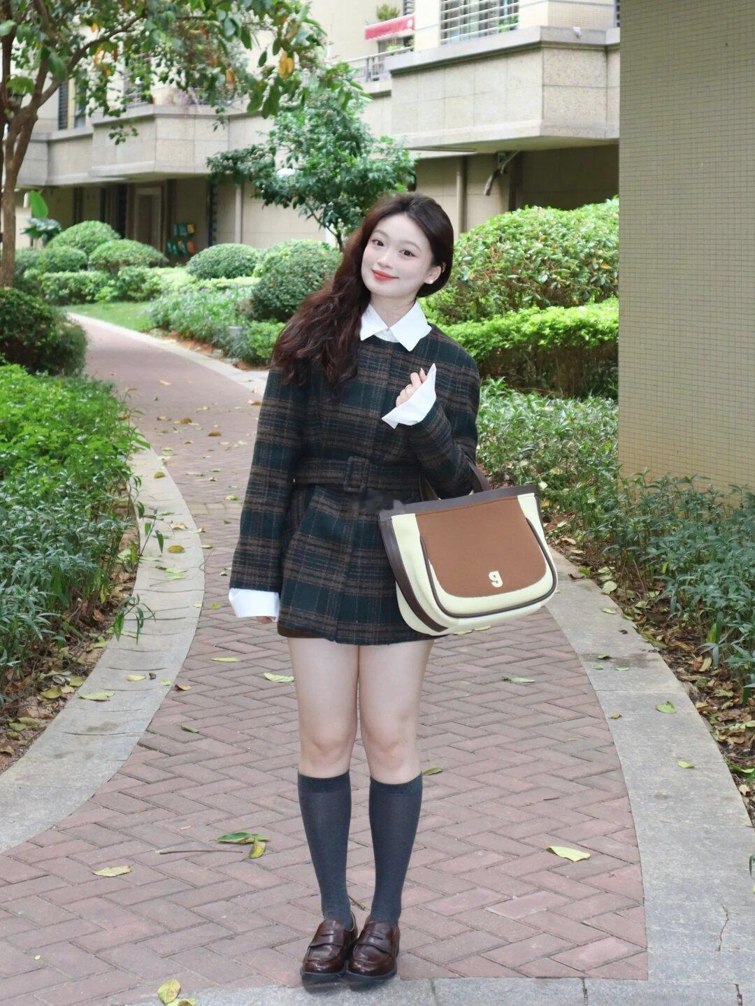 是属于微胖女孩的复古美拉德！