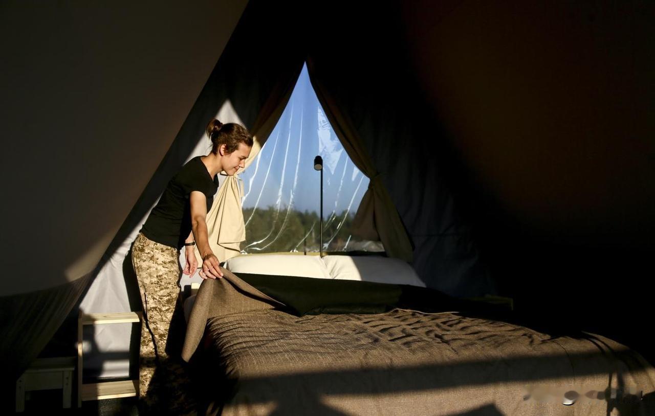 想美美地睡一觉吗，去俄罗斯吧。
获得几天的优质睡眠后，或许还能将学到的助眠技巧运