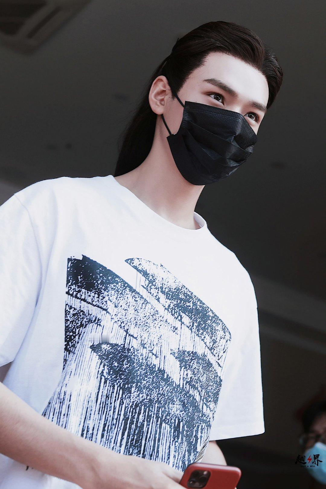 龚俊 cpf 🍊  山河令20200819 俊哲出妆 