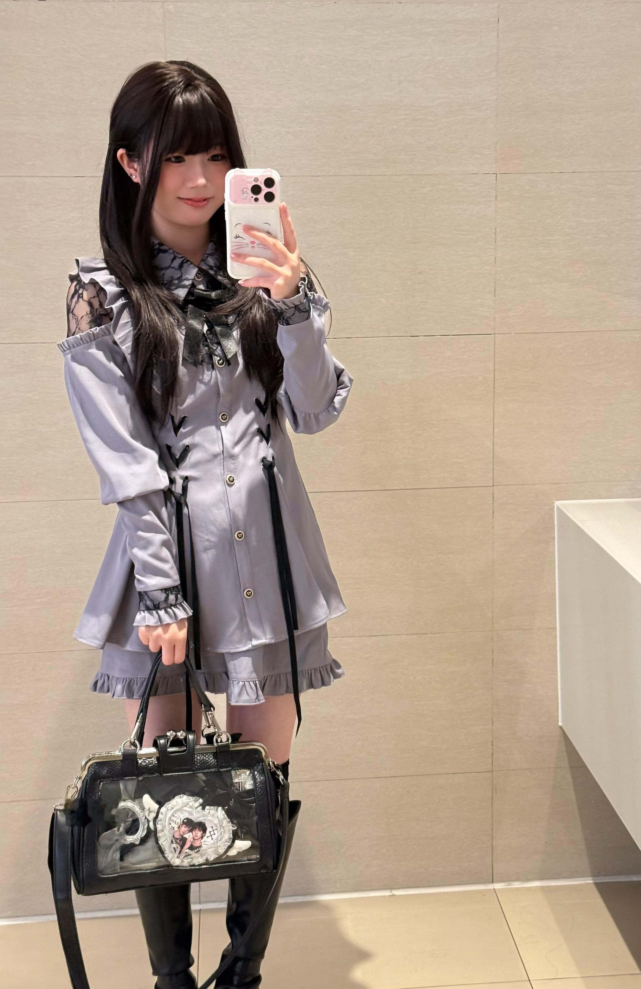 🖤💜。
