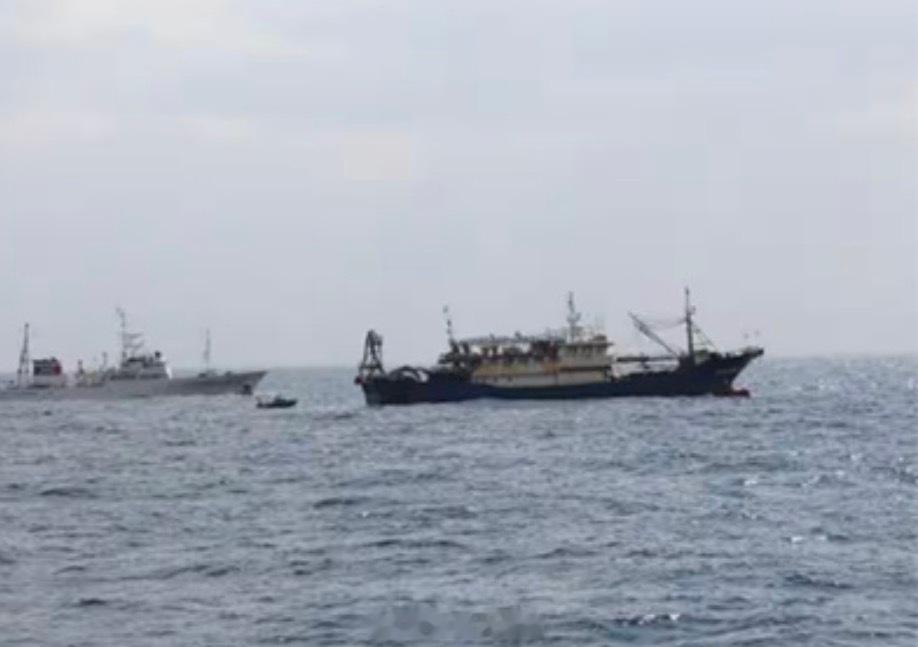 日本当局再次扣押中国大陆渔船搞事早苗还真是敢做事啊，希望好自为之吧 