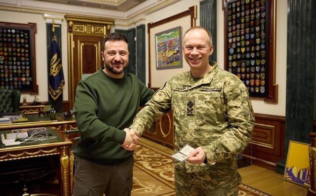 俄军损失惨重！ 3月23日，乌军总司令瑟尔斯基表示：“在过去4天，俄军对乌军发起