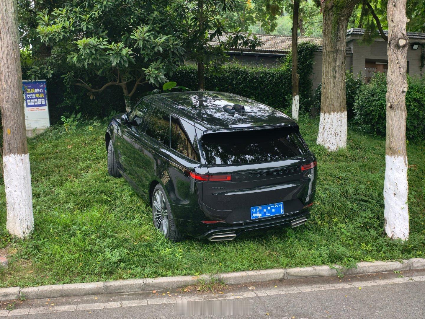 不愧是 Range Rover。 ​​​
