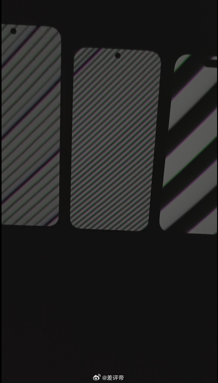 月底我不是去天马了吗？已经提前看了、摸了OPPO Find X9s Pro 了这