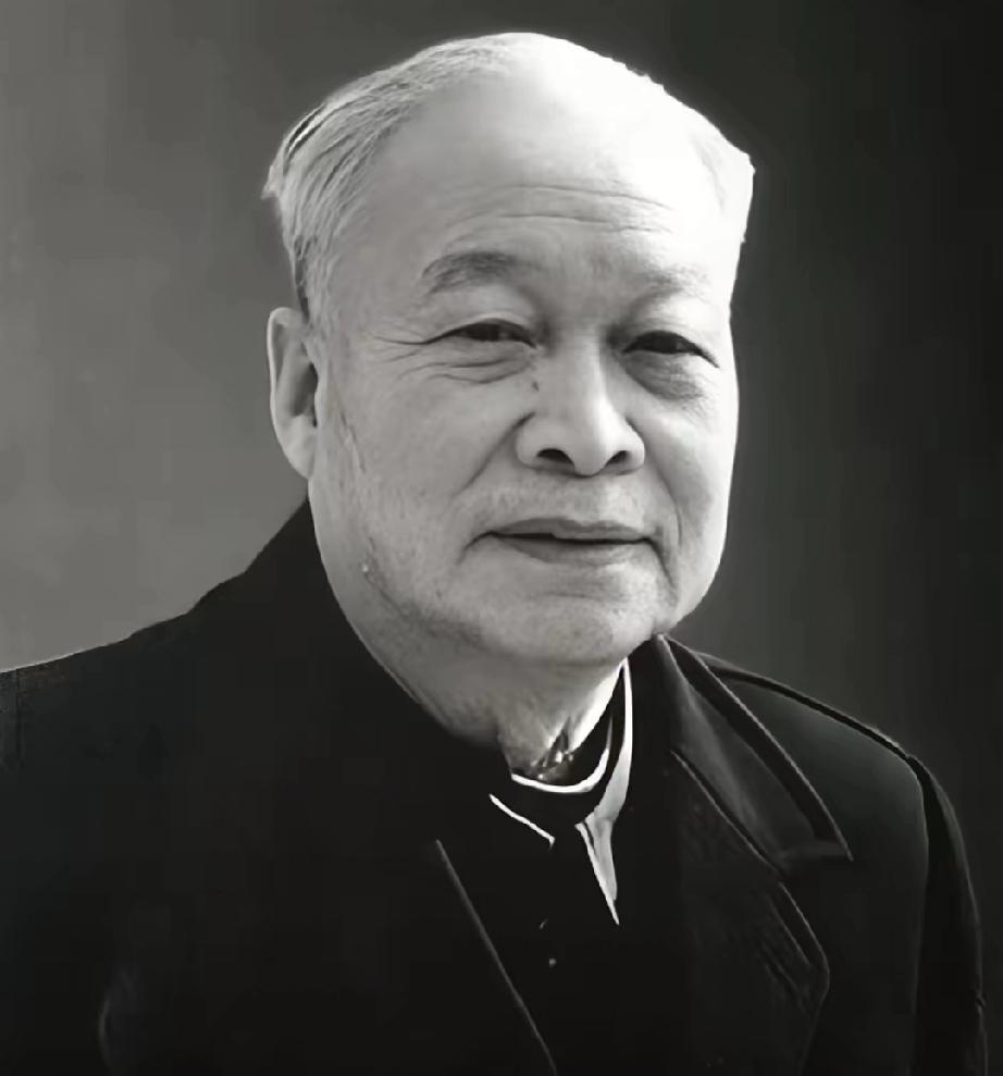 惊呆了!杨振宁退休26年, 0000办公室仍保留, 
学生敬重如初!
【26年办