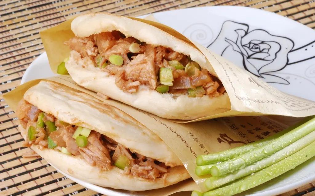 不少人抱怨，在葫芦岛做小生意赚不到钱。今天，结合葫芦岛的本地资源、消费习惯和季节