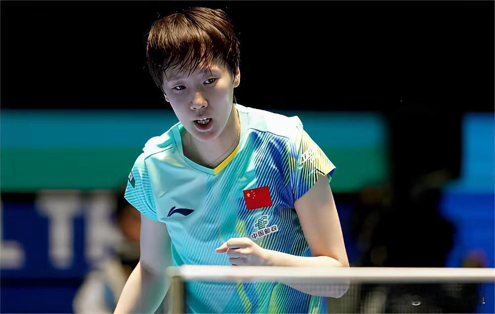 王曼昱和孙颖莎有两次有争议的擦边球，王曼昱最后都输了！王曼昱和孙颖莎交锋中曾出现