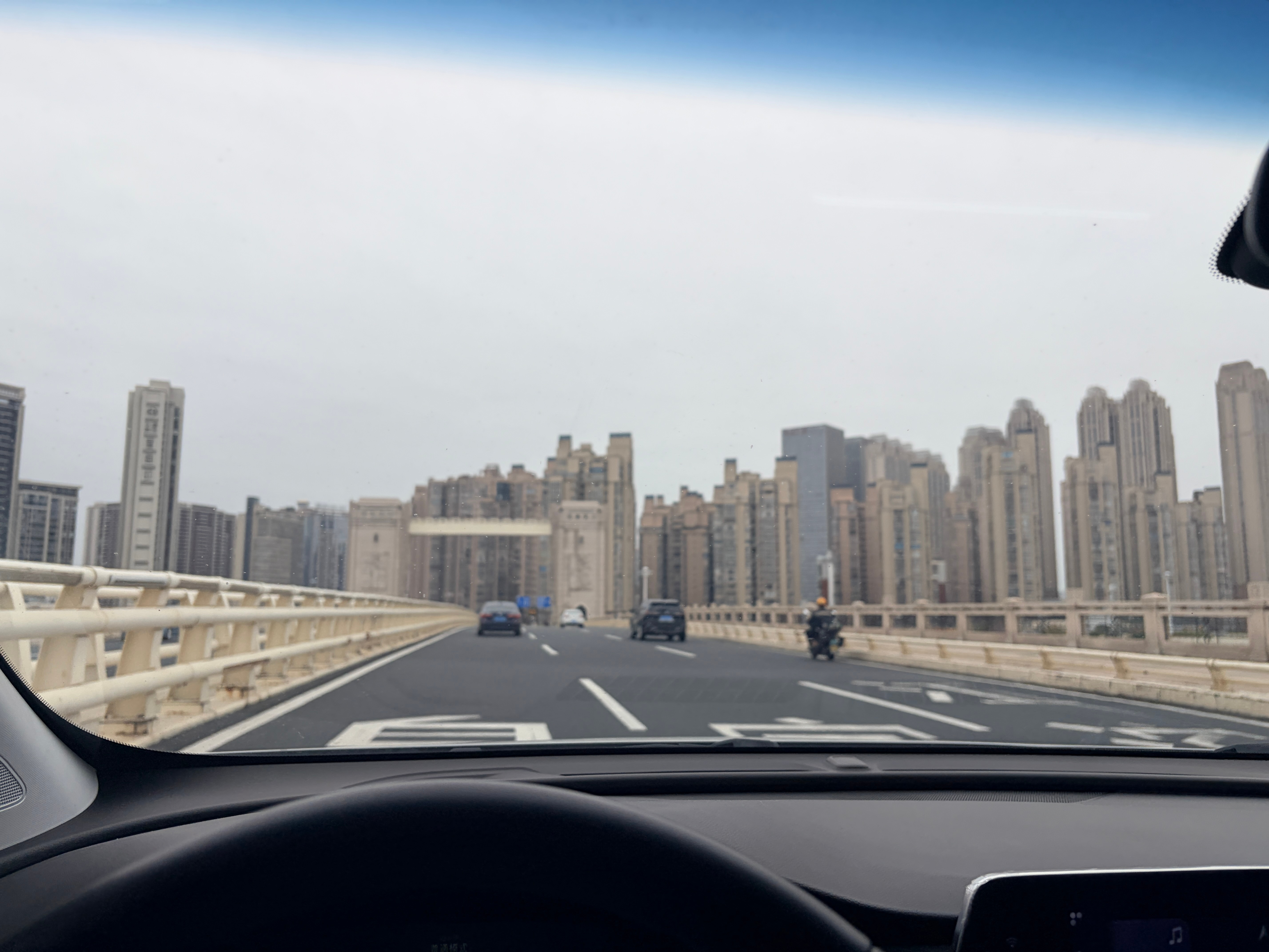 电车开着好晕，想吐🤢，把自己开吐了