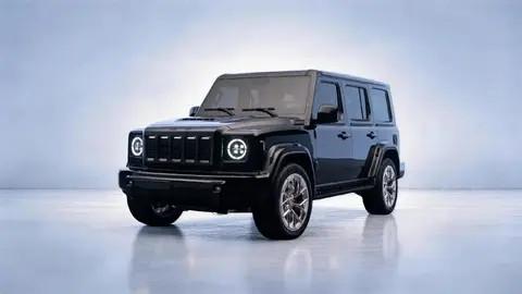 这次车展看北京81和城市猎人，还挺有意思的，一个走纯硬派，一个更偏日常。对比坦克