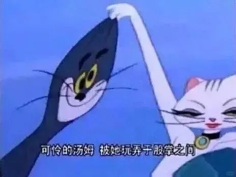 乘风2026两组对口型，两组全开麦，一组垫音。可怜的观众，被芒果玩弄于股掌之中。