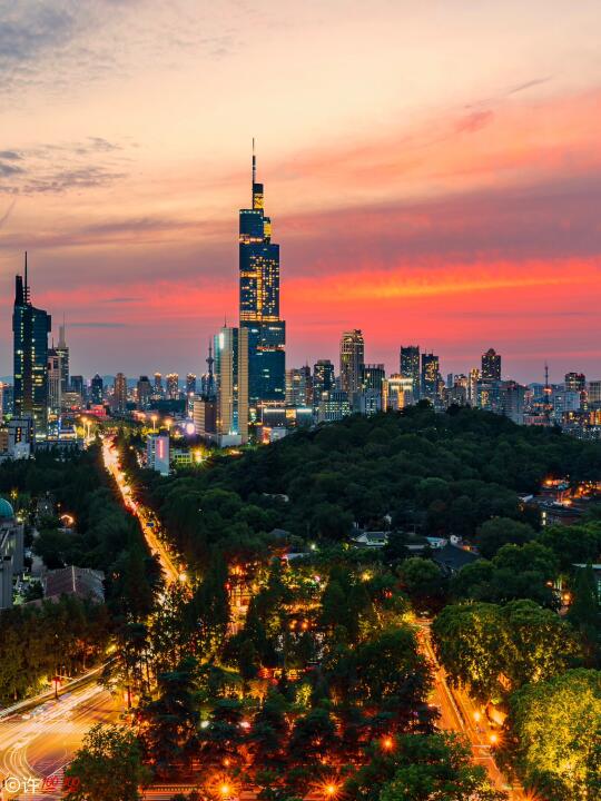 南京 | 五月的第一场晚霞🌆2025.5.10