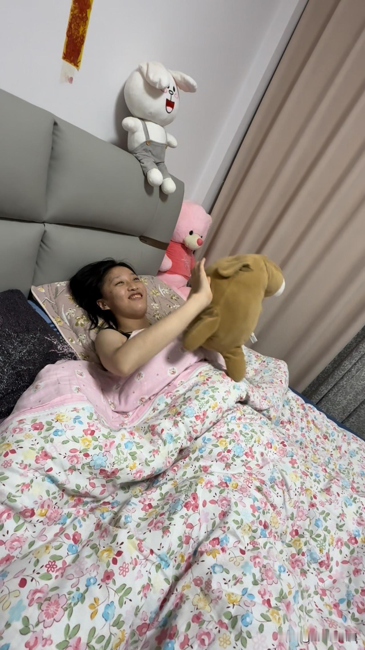 最近总收到大家的牵挂，问孩子是不是有缓解。在这里，真心感谢每一位关心我们娘俩的朋