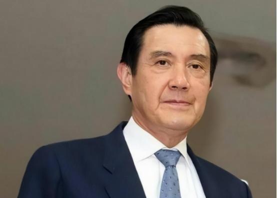 中国大陆要清醒了，台湾只要有马英九，朱立伦，洪秀柱，想实现和平统一，有点难，这三