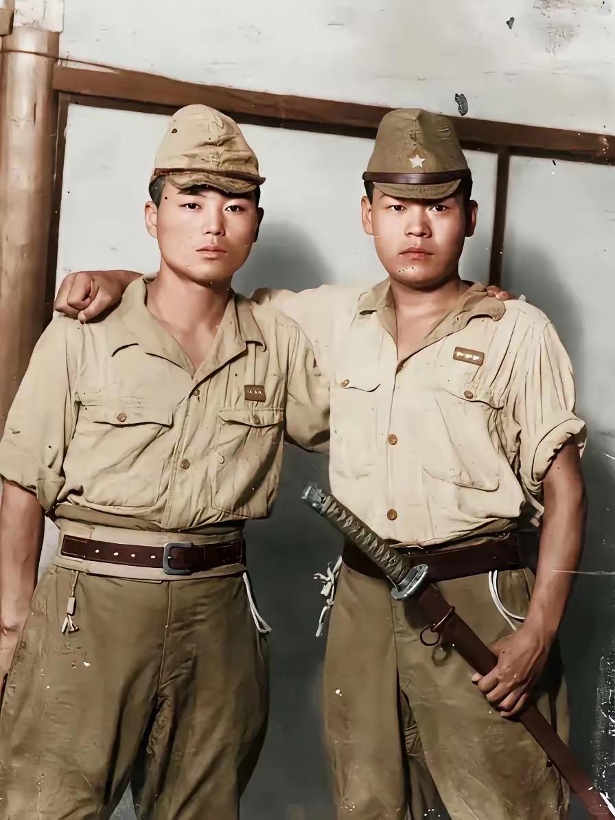 这不是演员饰演的，这是侵华日军的真实相貌，禽兽不如，无恶不作，罪恶滔天，令人咬牙